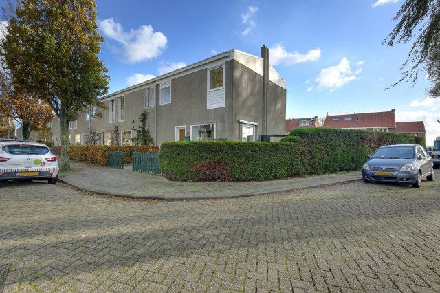 iQ Makelaars WESTZAAN, Oranjeboomstraat