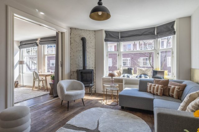 iQ Makelaars Amsterdam, Roerstraat