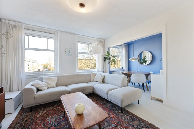 iQ Makelaars Amsterdam, Bos en Lommerweg