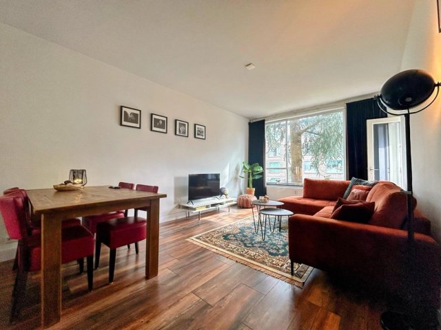 iQ Makelaars Amsterdam, Avogadrostraat